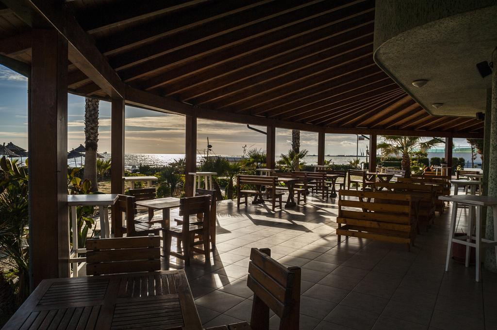 Vila Verde Beach Hotel Дуррес Экстерьер фото