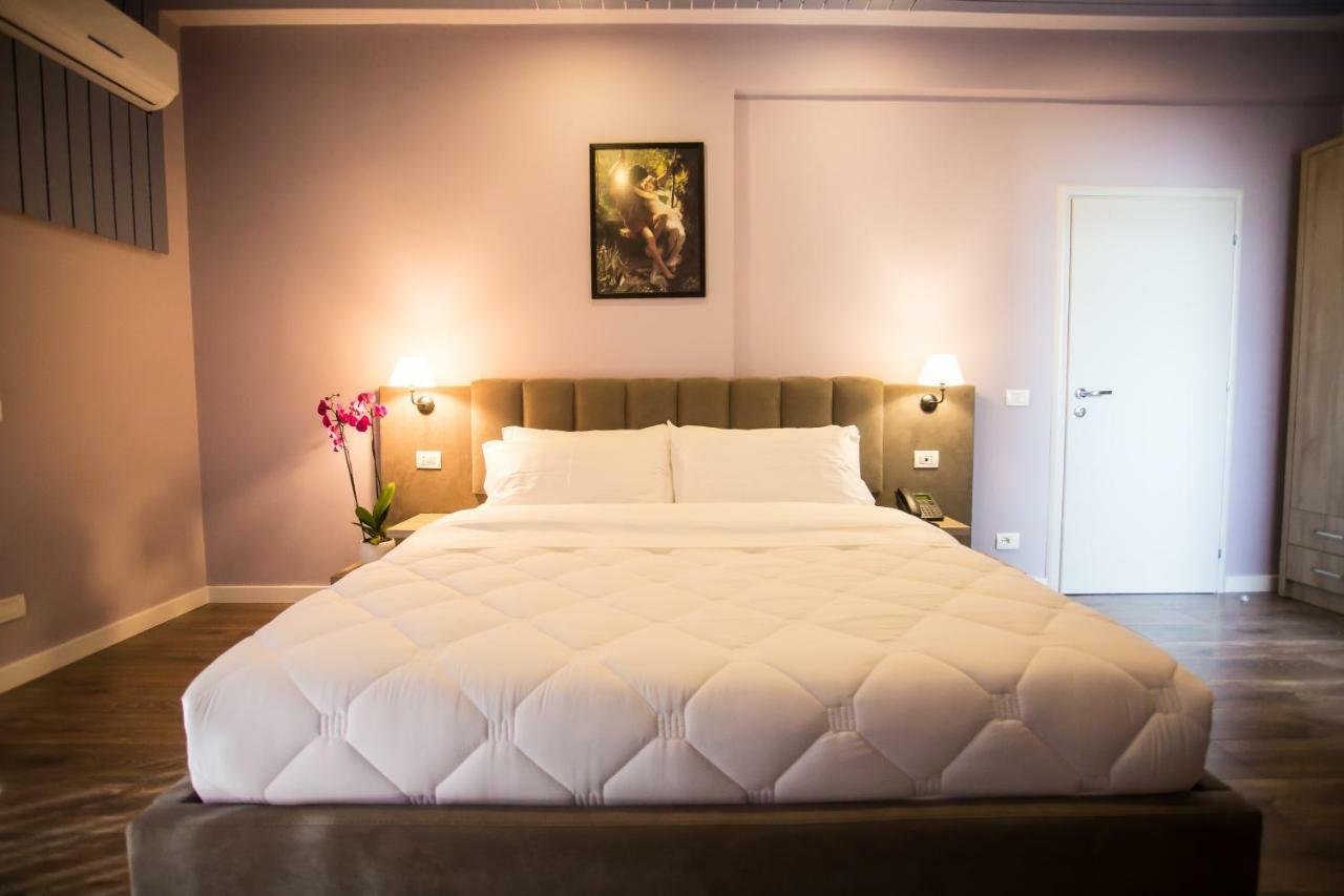 Vila Verde Beach Hotel Дуррес Экстерьер фото