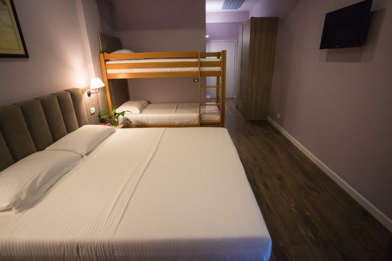 Vila Verde Beach Hotel Дуррес Экстерьер фото